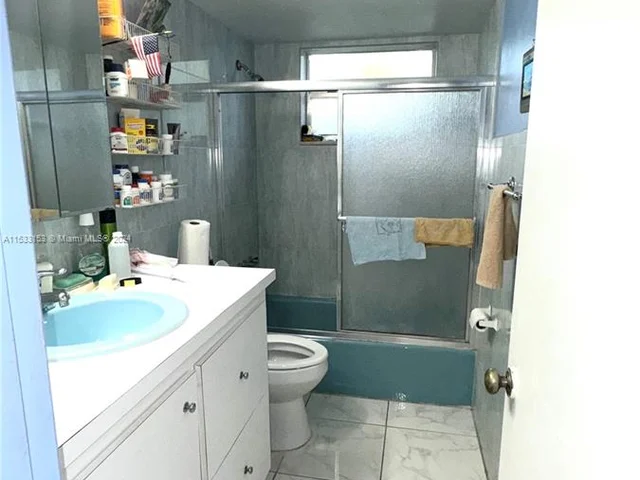 160 NE 203rd Ter # 18, Miami Gardens FL 33179