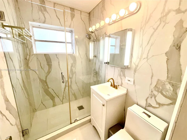 4150 Park Ave, Miami FL 33133