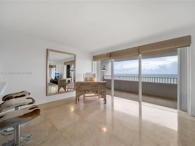 199 Ocean Lane Dr # 901, Key Biscayne FL 33149