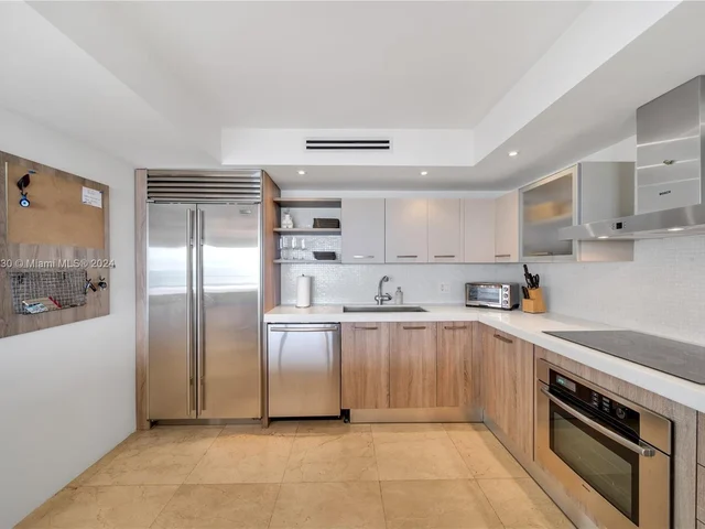 199 Ocean Lane Dr # 901, Key Biscayne FL 33149