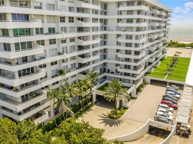 199 Ocean Lane Dr # 901, Key Biscayne FL 33149