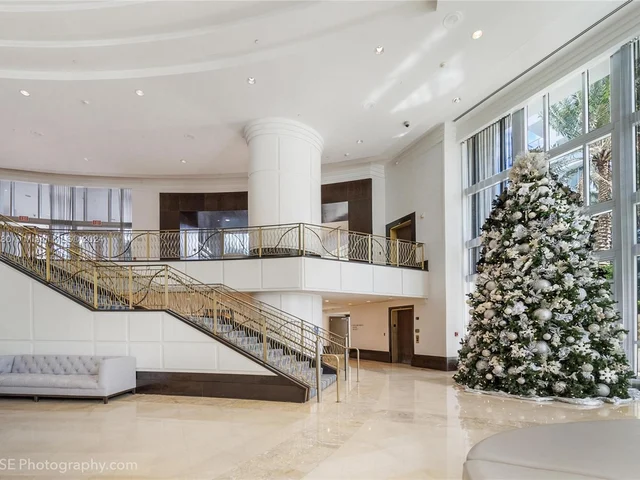 4401 Collins Ave # 3603, Miami Beach FL 33140