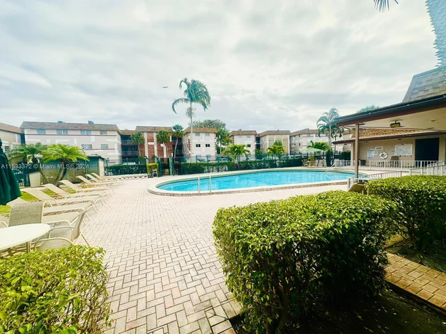 2510 SW 81st Ave # 107, Davie FL 33324