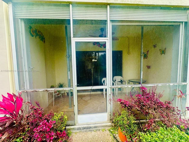 2510 SW 81st Ave # 107, Davie FL 33324