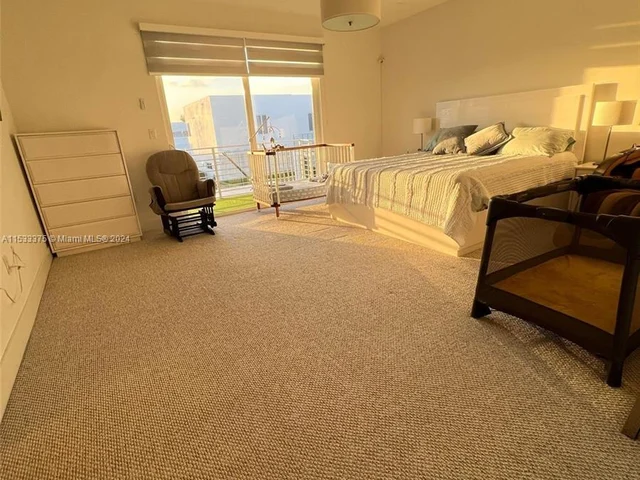 6750 NW 103rd Ave, Doral FL 33178