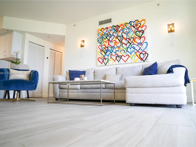 8430 SW 8th St # 504B, Miami FL 33144