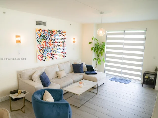 8430 SW 8th St # 504B, Miami FL 33144