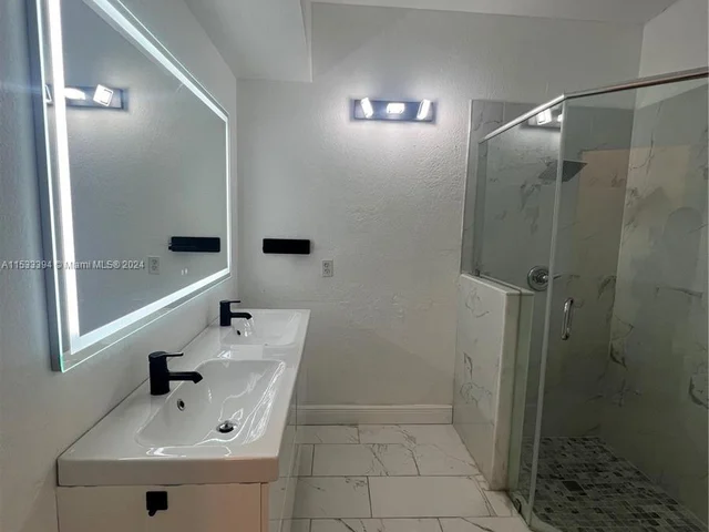 12406 SW 126th Ave # 12406, Miami FL 33186