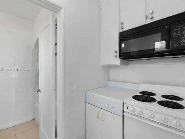 539 NE 82nd Ter # 2, Miami FL 33138