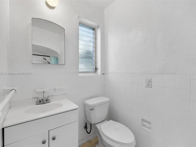 539 NE 82nd Ter # 2, Miami FL 33138