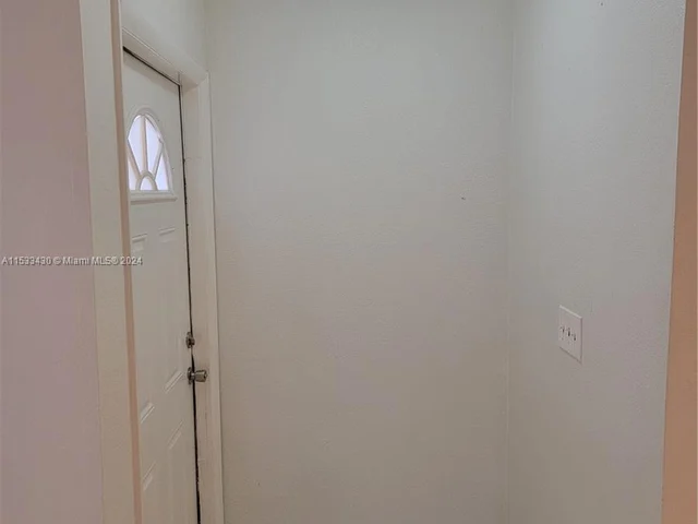 4007 Coral Springs Dr # 14, Coral Springs FL 33065