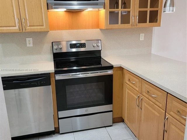 4007 Coral Springs Dr # 14, Coral Springs FL 33065