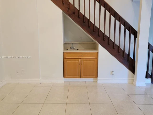 4007 Coral Springs Dr # 14, Coral Springs FL 33065