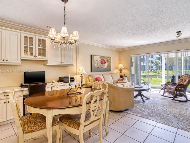 600 NE 2nd St # 113, Dania Beach FL 33004