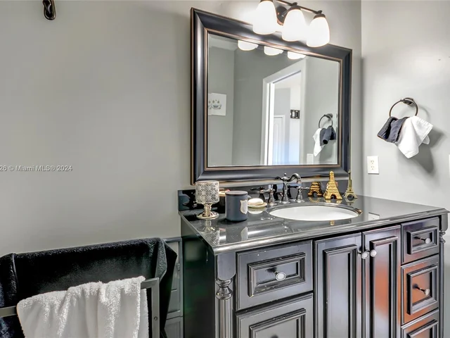 14610 SW 180th St, Miami FL 33177