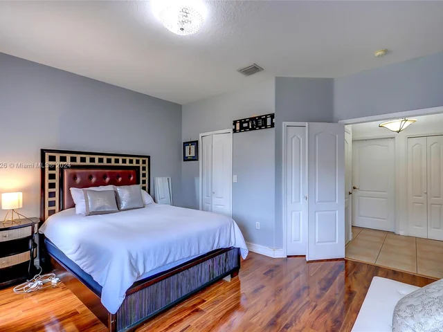 14610 SW 180th St, Miami FL 33177