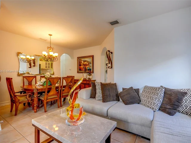 14610 SW 180th St, Miami FL 33177