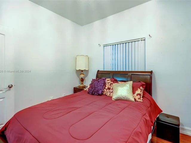 14610 SW 180th St, Miami FL 33177