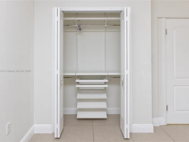 1545 Blue Rd, Coral Gables FL 33146