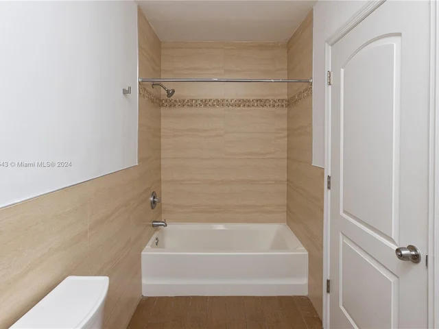 1545 Blue Rd, Coral Gables FL 33146