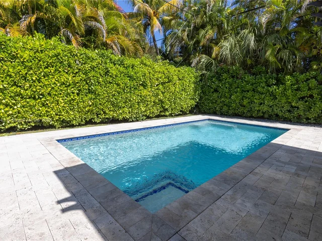 1545 Blue Rd, Coral Gables FL 33146