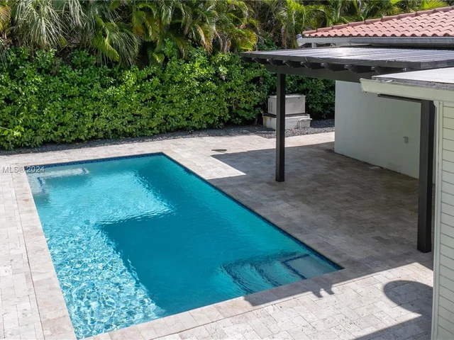 1545 Blue Rd, Coral Gables FL 33146