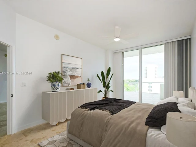 1819 SE 17th St # 507, Fort Lauderdale FL 33316