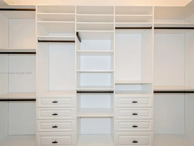 1819 SE 17th St # 507, Fort Lauderdale FL 33316