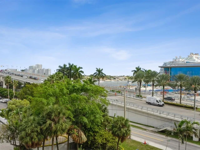 1819 SE 17th St # 507, Fort Lauderdale FL 33316