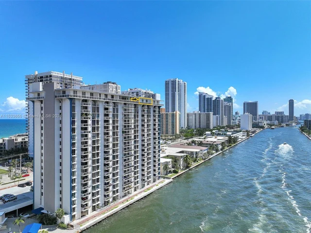 1600 S Ocean Dr, Hollywood FL 33019