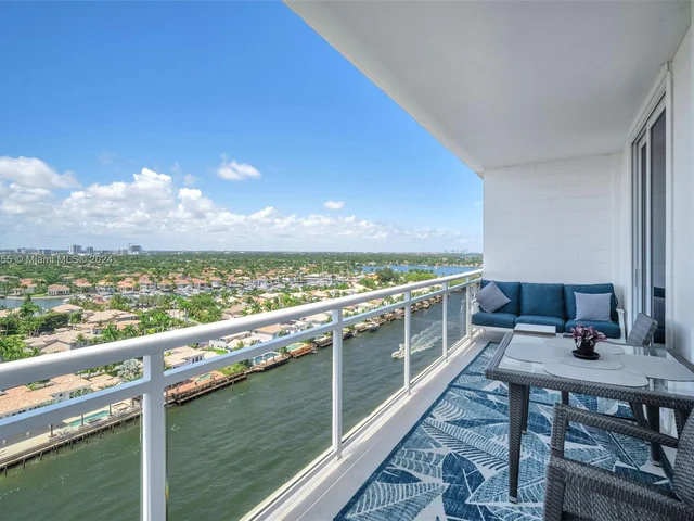 1600 S Ocean Dr, Hollywood FL 33019