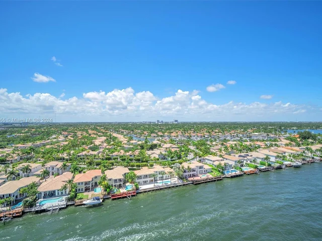 1600 S Ocean Dr, Hollywood FL 33019