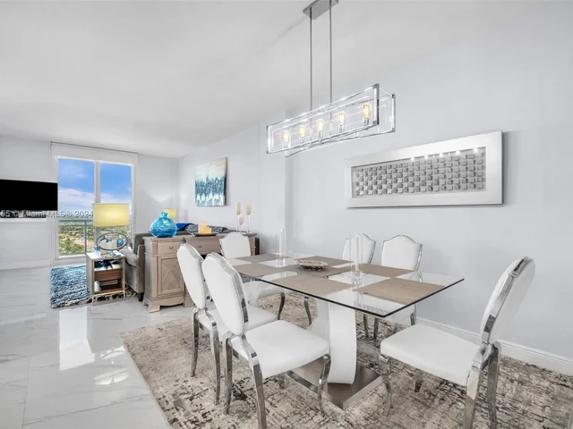 1600 S Ocean Dr, Hollywood FL 33019