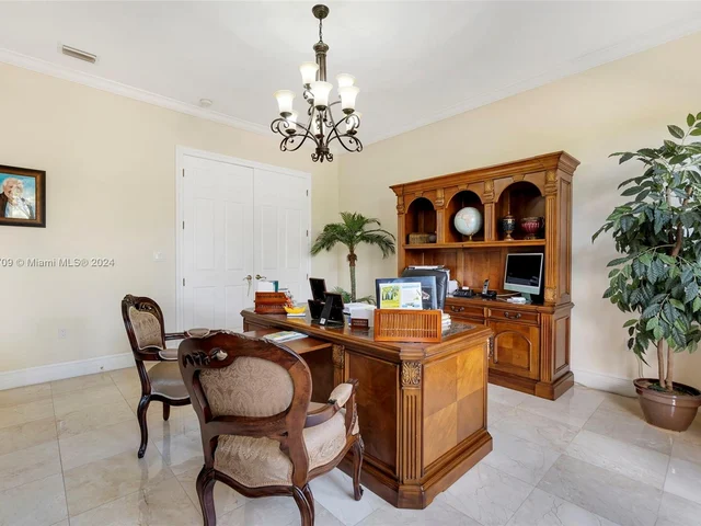 16990 SW 184th St, Miami FL 33187