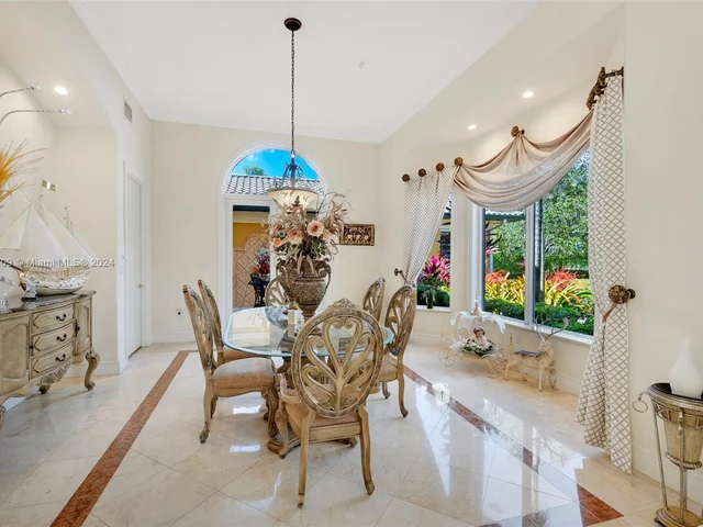 16990 SW 184th St, Miami FL 33187