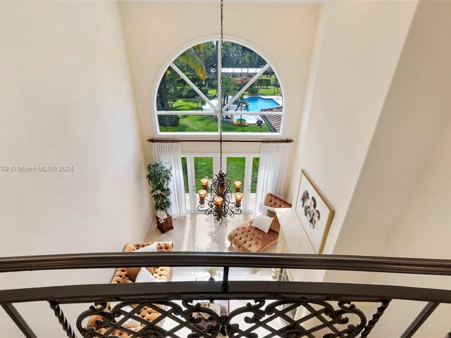 16990 SW 184th St, Miami FL 33187