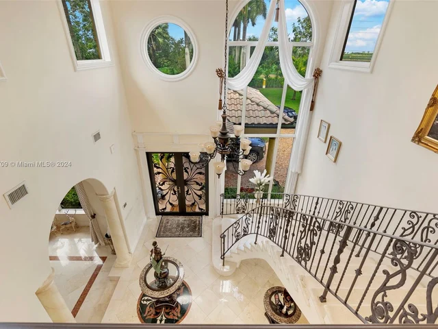 16990 SW 184th St, Miami FL 33187