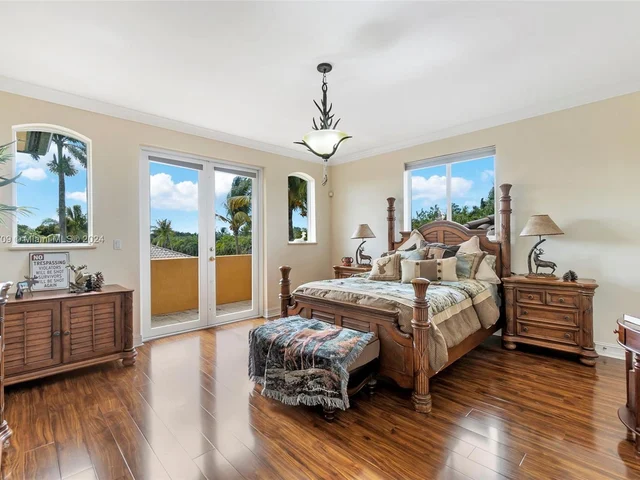 16990 SW 184th St, Miami FL 33187