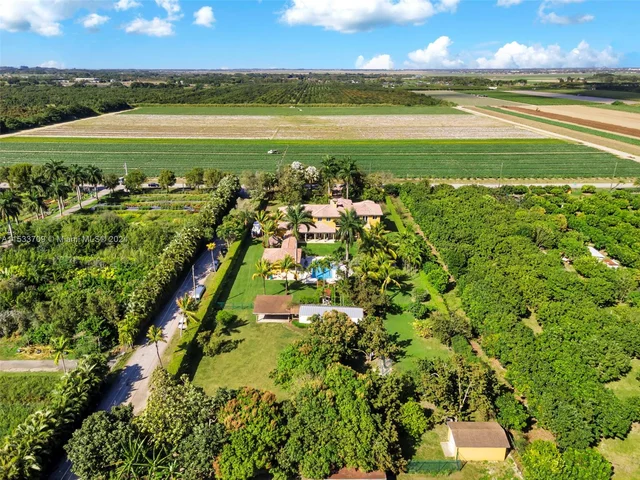 16990 SW 184th St, Miami FL 33187