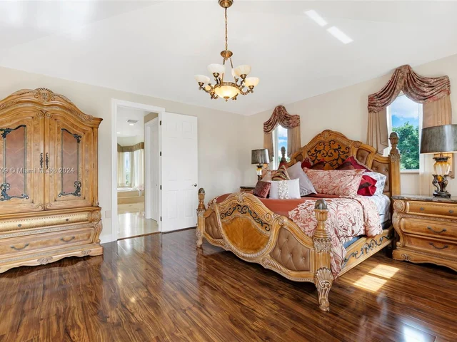 16990 SW 184th St, Miami FL 33187