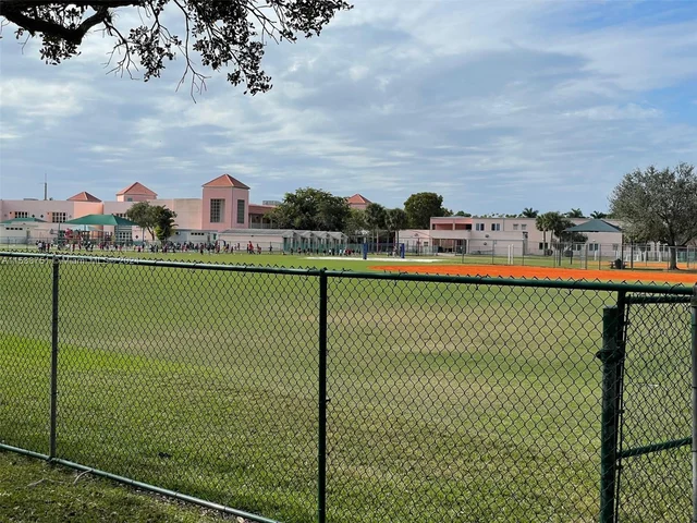 770 Stanton Dr, Weston FL 33326