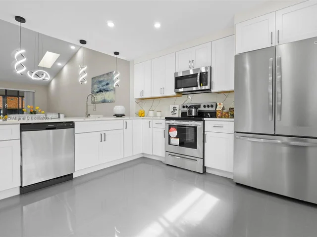 7779 La Mirada Dr, Boca Raton FL 33433