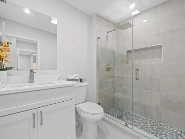 7779 La Mirada Dr, Boca Raton FL 33433