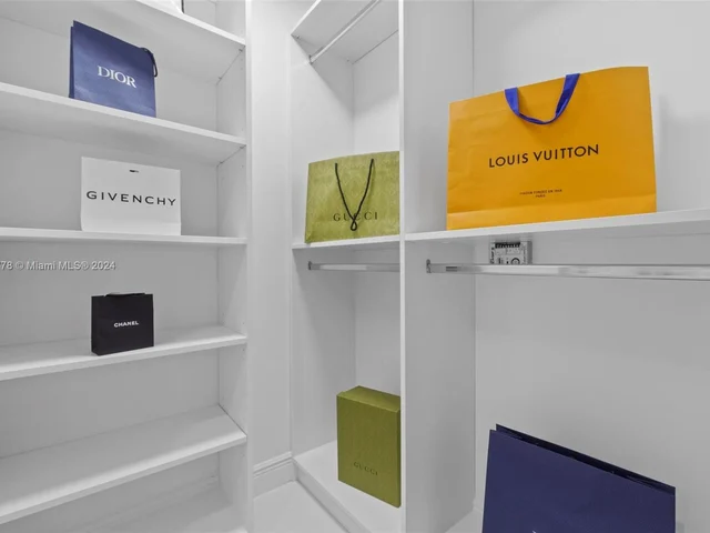 7779 La Mirada Dr, Boca Raton FL 33433