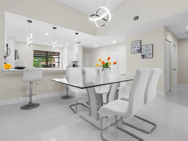 7779 La Mirada Dr, Boca Raton FL 33433