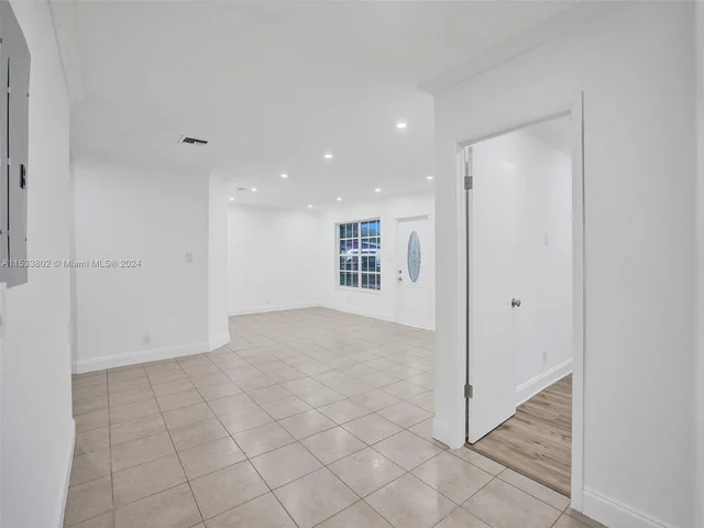 2251 NW 29th Ter, Fort Lauderdale FL 33311