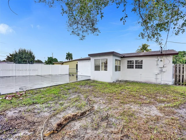 2251 NW 29th Ter, Fort Lauderdale FL 33311