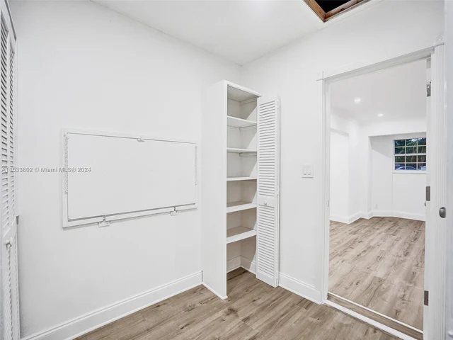 2251 NW 29th Ter, Fort Lauderdale FL 33311