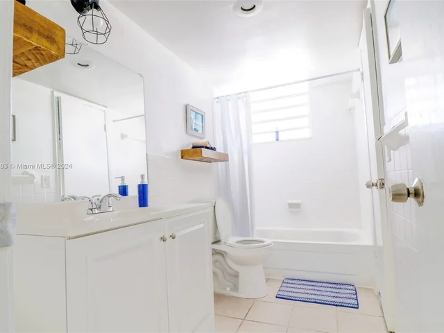 1333 E Hallandale Beach Blvd # 421, Hallandale Beach FL 33009