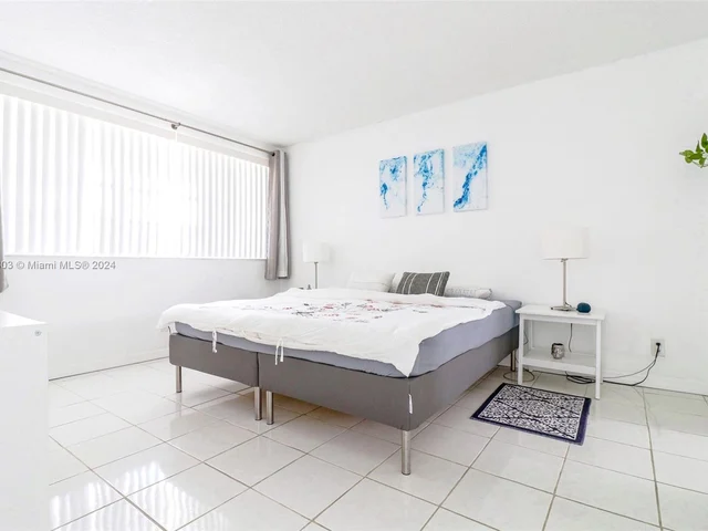 1333 E Hallandale Beach Blvd # 421, Hallandale Beach FL 33009